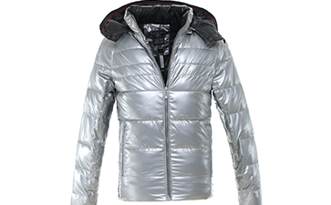 羽絨服辨別真假