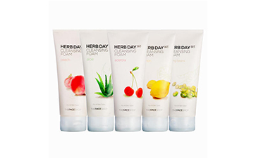 怎樣去辨別菲詩小鋪洗面奶的真假呢？